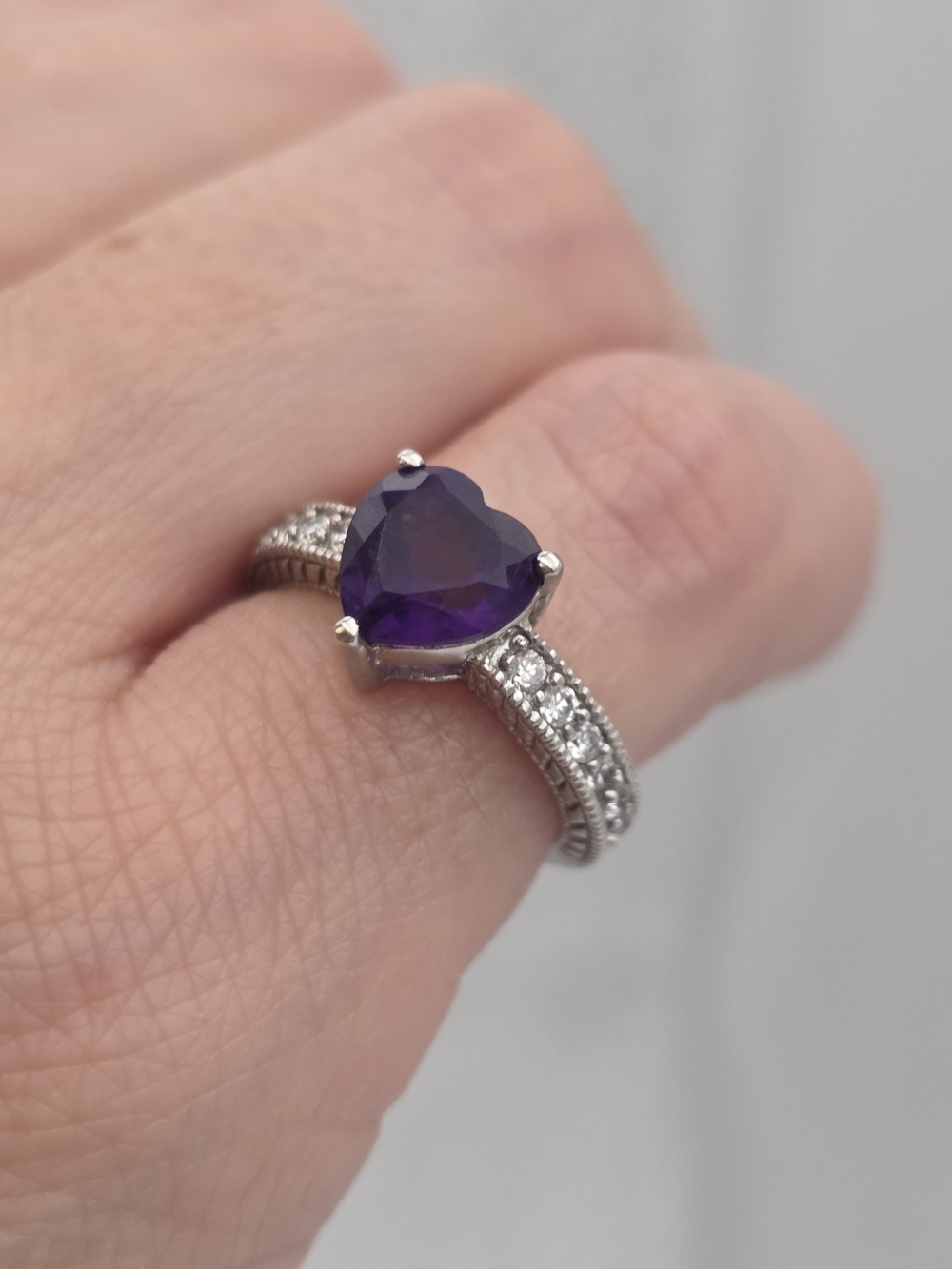 Heart-Cut Purple Stone Sterling Silver 925 Amethyst